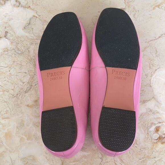 Précis Pink Patent Leather & Monogram Buckle Ballerina Flats - Picture 10 of 11